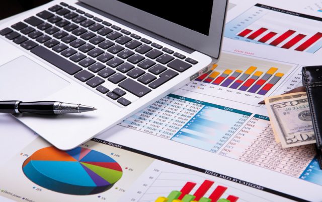 Mediengestalter Azubis Erstausbildung Digitale Medien Druckdatenhandling Drucktechnik Adobe Programmschulung Medientechnologe